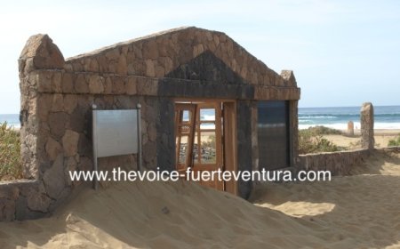 Cofete Graveyard Fuerteventura – Remote Cemetery by the Sea